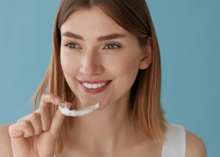 Invisalign Braces in Clapham